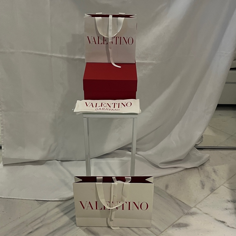 Valentino Red and White Shopping Bag Set